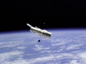 Ученые из Томска нашли способ защитить спутники от космического мусора