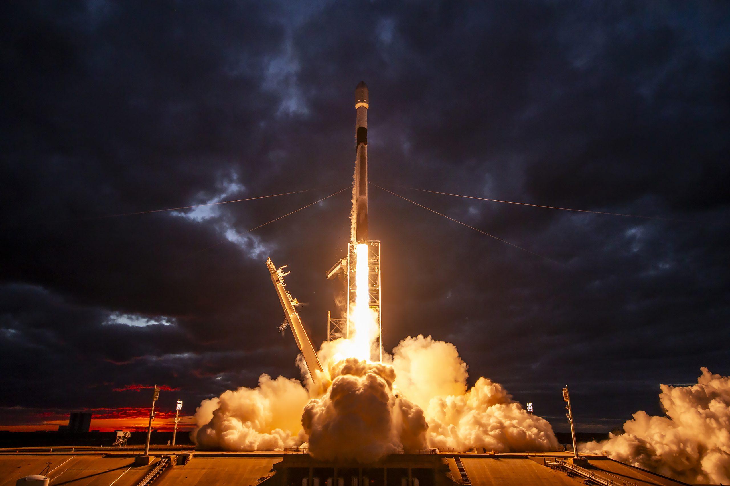 СМИ: SpaceX теряет еще один ракетный блок